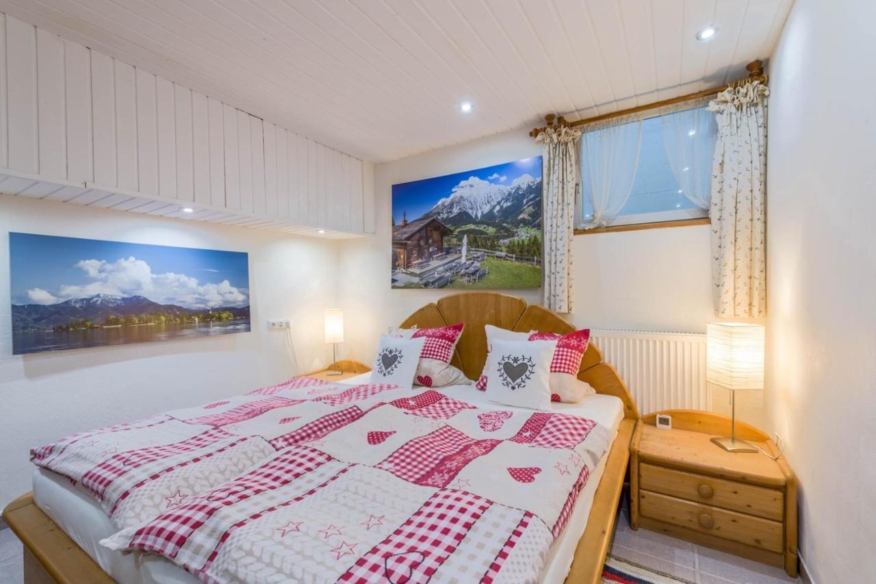 Zwischen Chiemsee Und Bergen Ug แบร์เนา อัม คีมเซ ภายนอก รูปภาพ